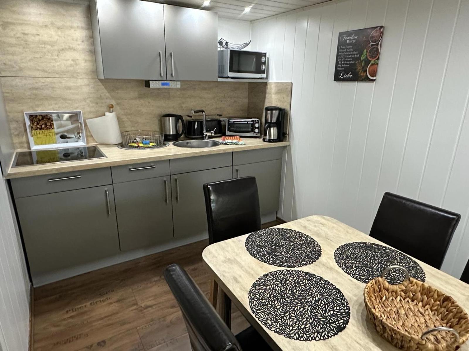 Christels Ferienwohnung 1 In Thale Mit Sonnenterrasse Und Grill Zewnętrze zdjęcie